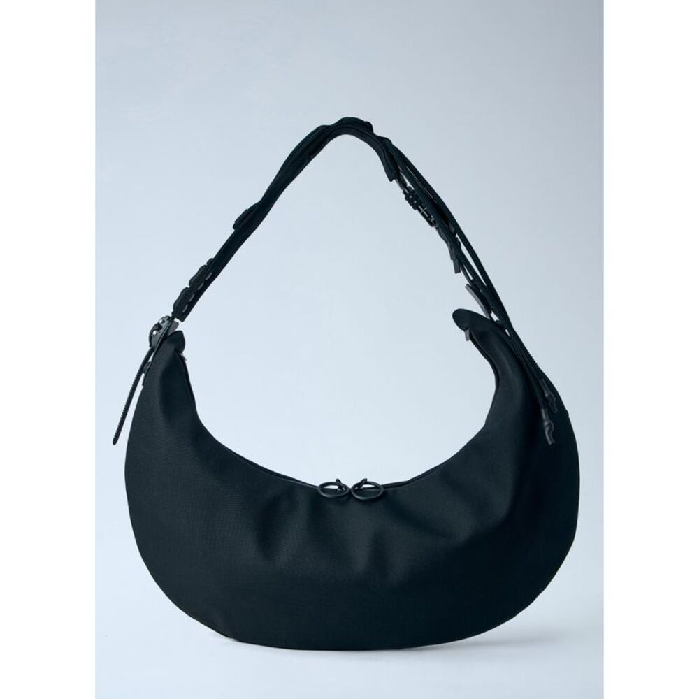 Innerraum Men Object Hm3 Half Moon Bag